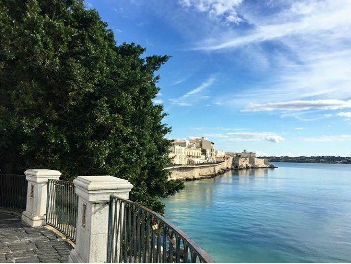 Amuni' Sicily Guest House Syracuse Exterior photo